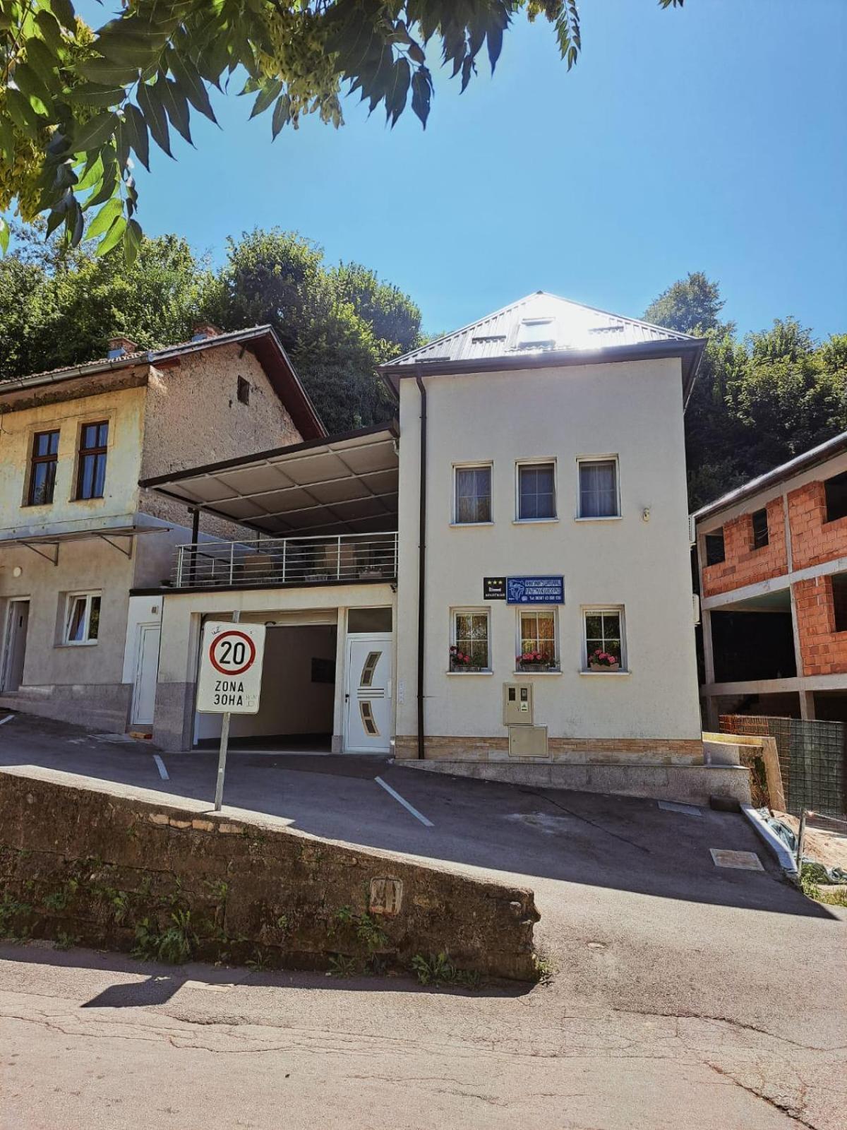 Apartmani Waterfall / Vodopad Jajce Exterior photo